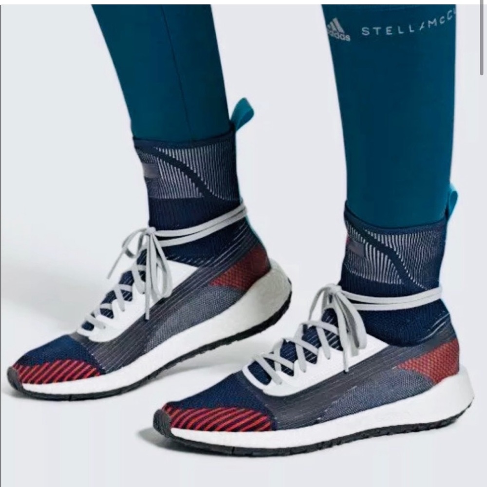 NWT: ADIDAS BY STELLA MCCARTNEY PULSEBOOST MID SOCK SNEAKER- Size. 7 1/2
